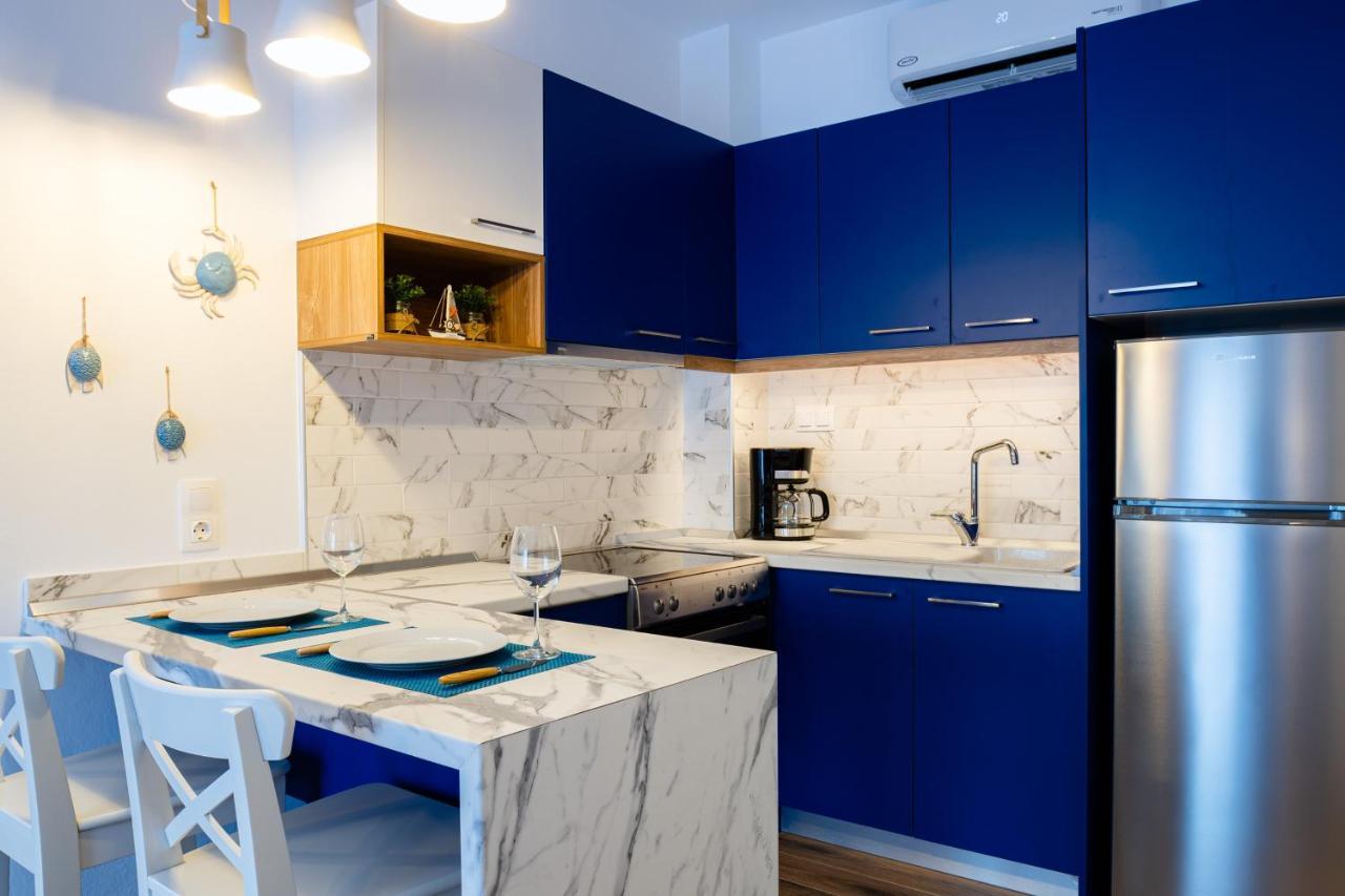 Elvis Nest Apartment Неа Мудания Екстериор снимка