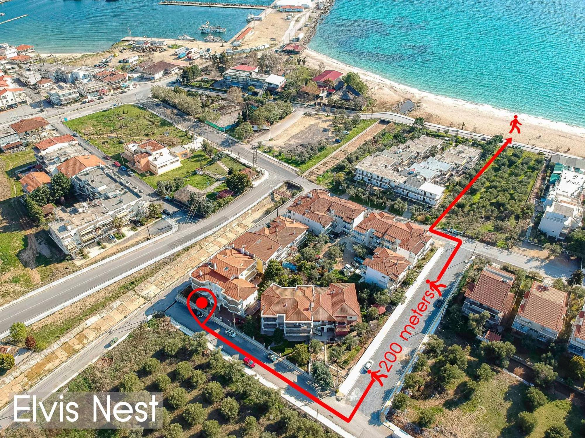 Elvis Nest Apartment Неа Мудания Стая снимка
